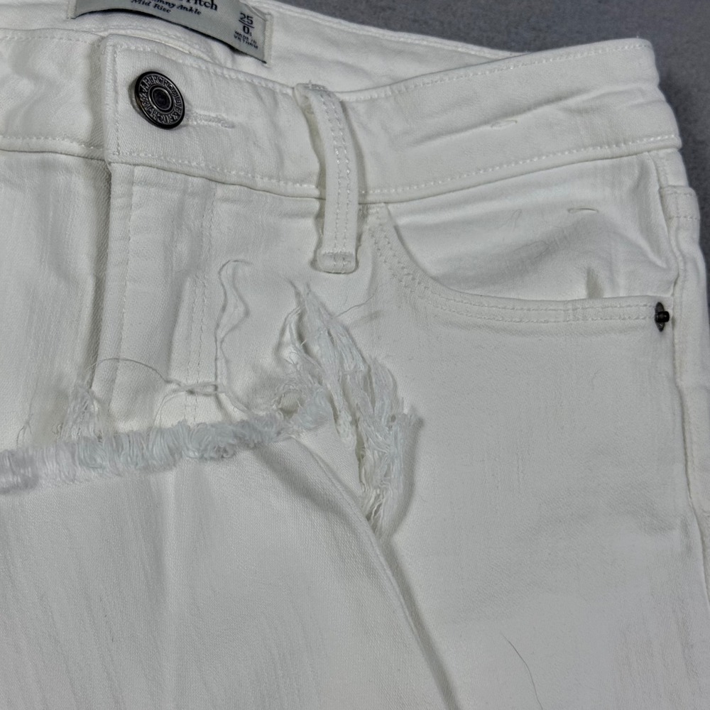Abercrombie & Fitch Womens Mid Rise Skinny Ankle Jeans White Raw Hem Size 25/0S